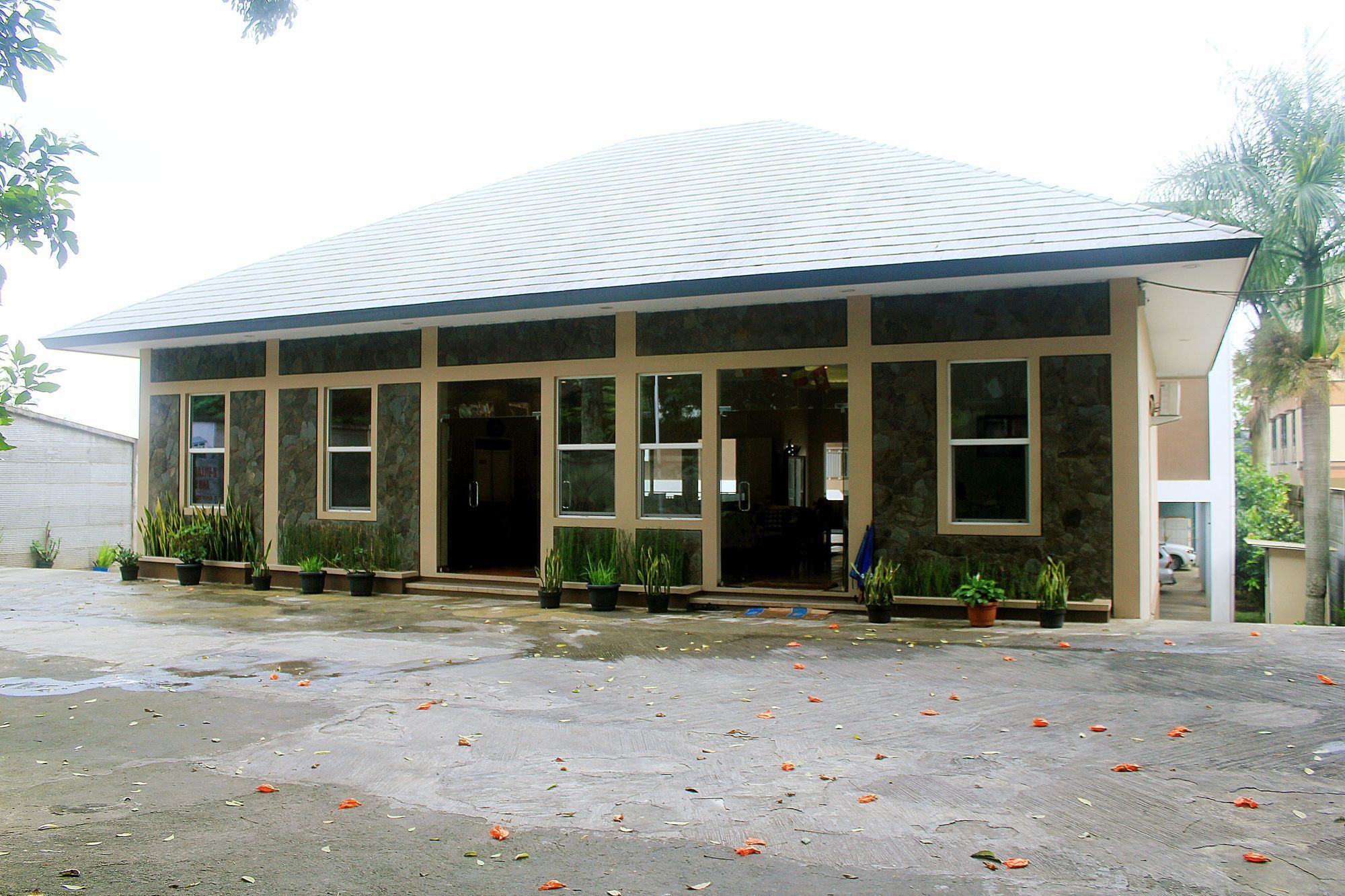 Zen Rooms Bukit Tunggul Bandung Exteriér fotografie